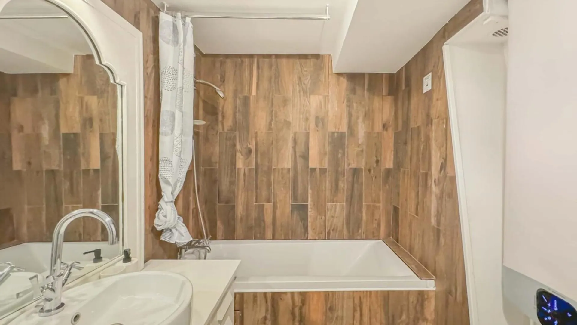 Hébergement de vacances Flexliving - Room - Lune Paris France